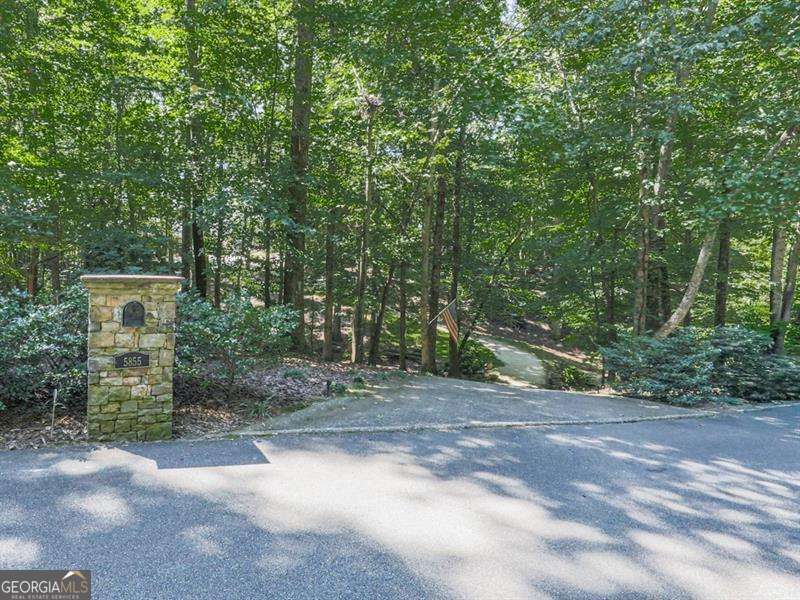 5855 Wills Lake Road Cumming GA 30040