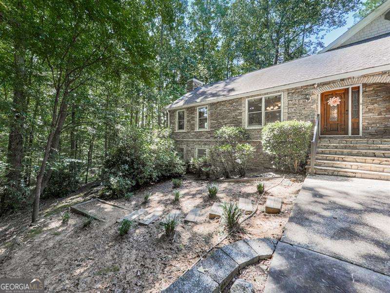 5855 Wills Lake Road Cumming GA 30040