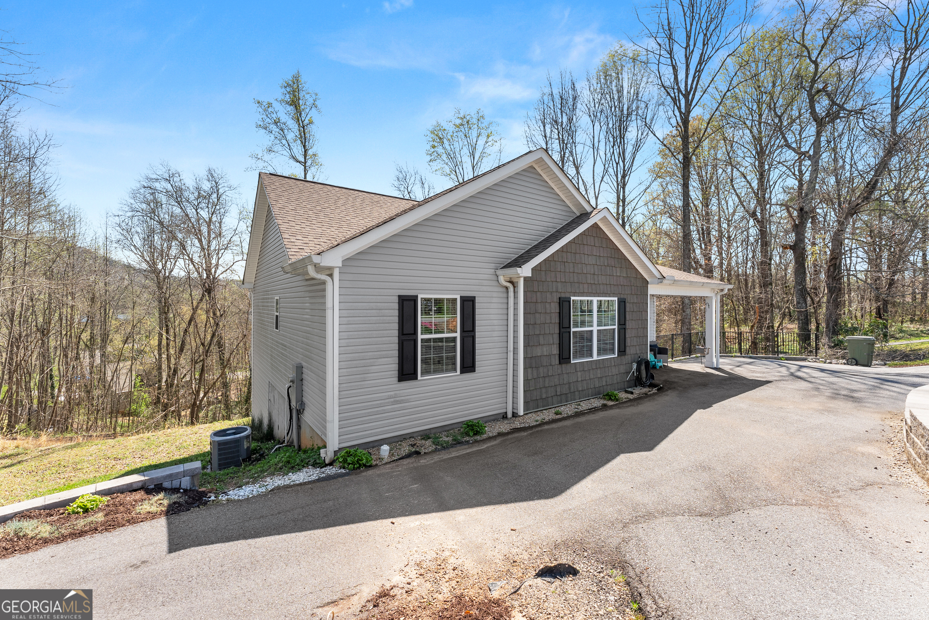 426 Old Clarksville Highway Cleveland GA 30528