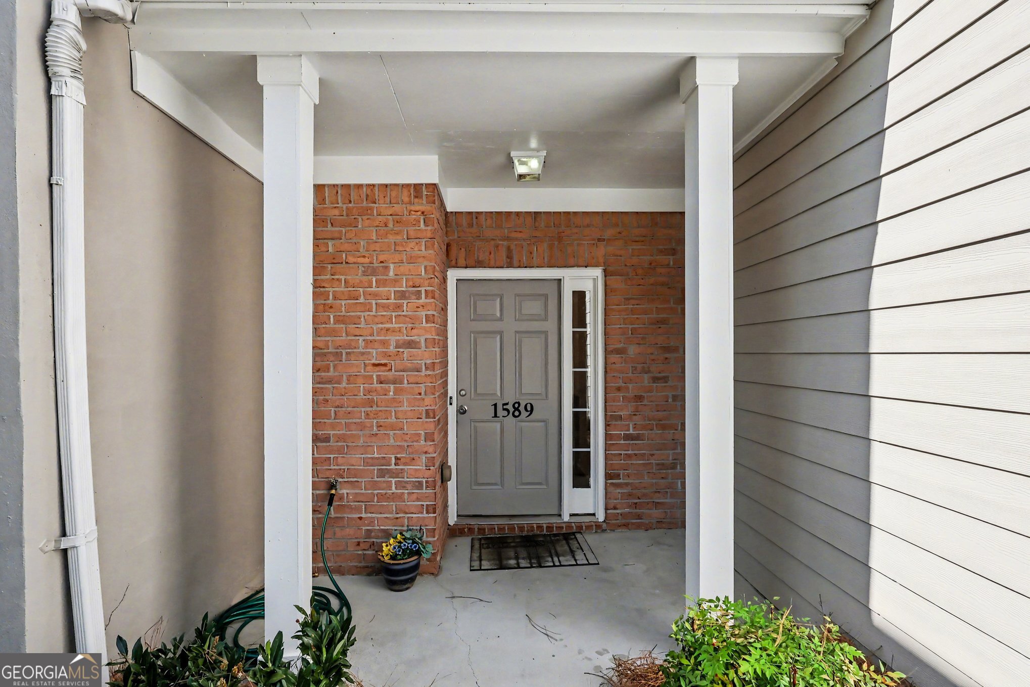 1589 River Main Court Lawrenceville GA 30046