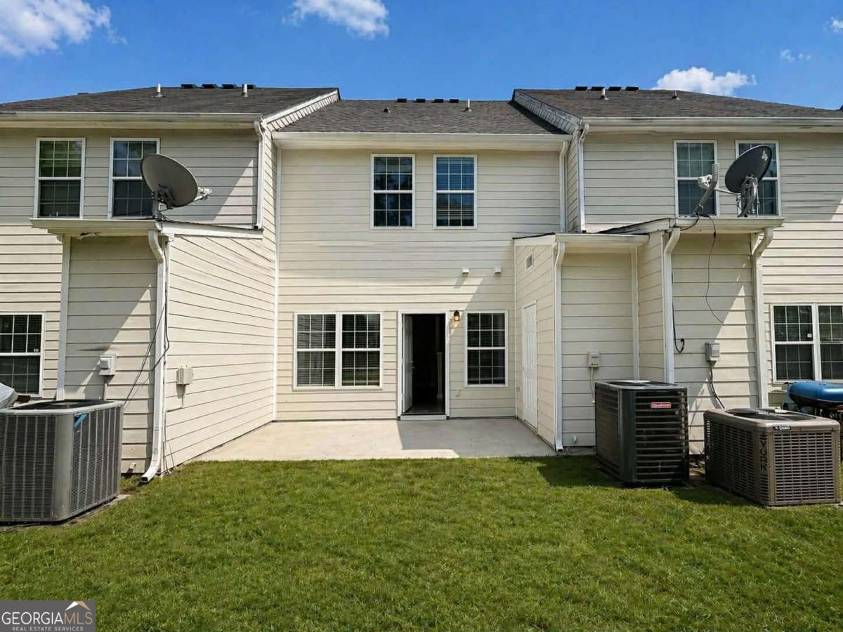 168 Brookview Drive Riverdale GA 30274