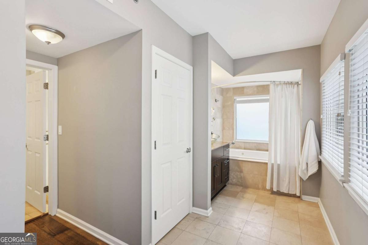 275 13th Street NE Atlanta GA 30309