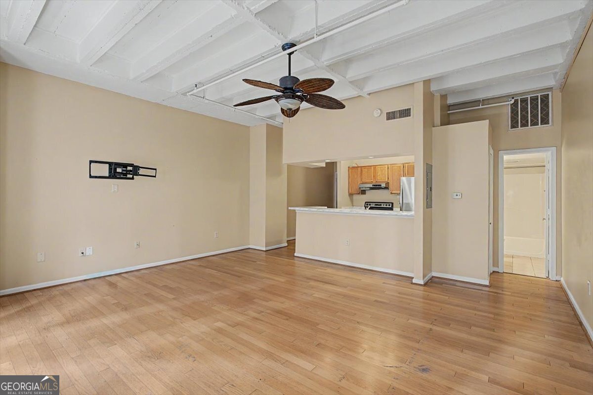 32 Peachtree Street NW Atlanta GA 30303