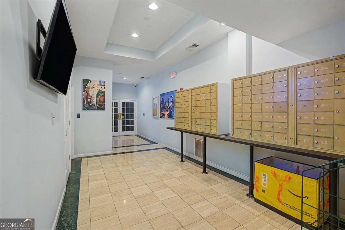 32 Peachtree Street NW Atlanta GA 30303