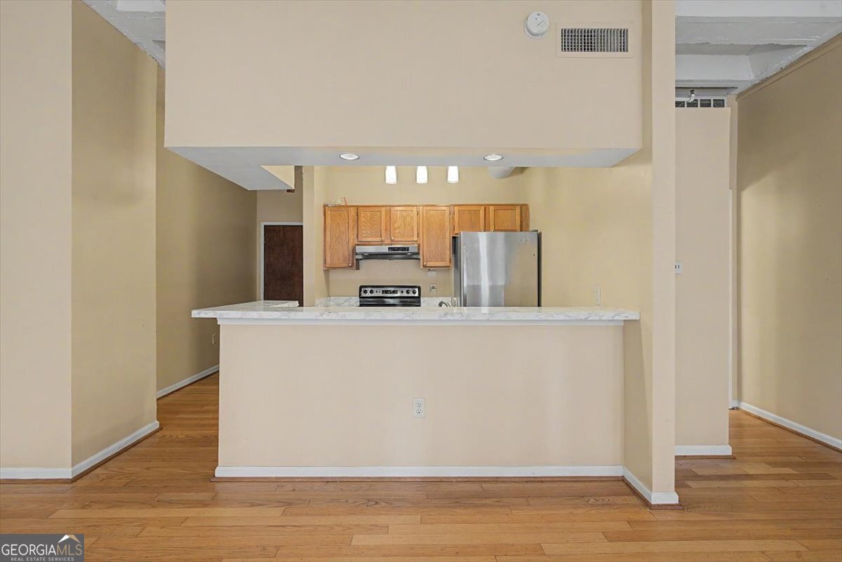 32 Peachtree Street NW Atlanta GA 30303