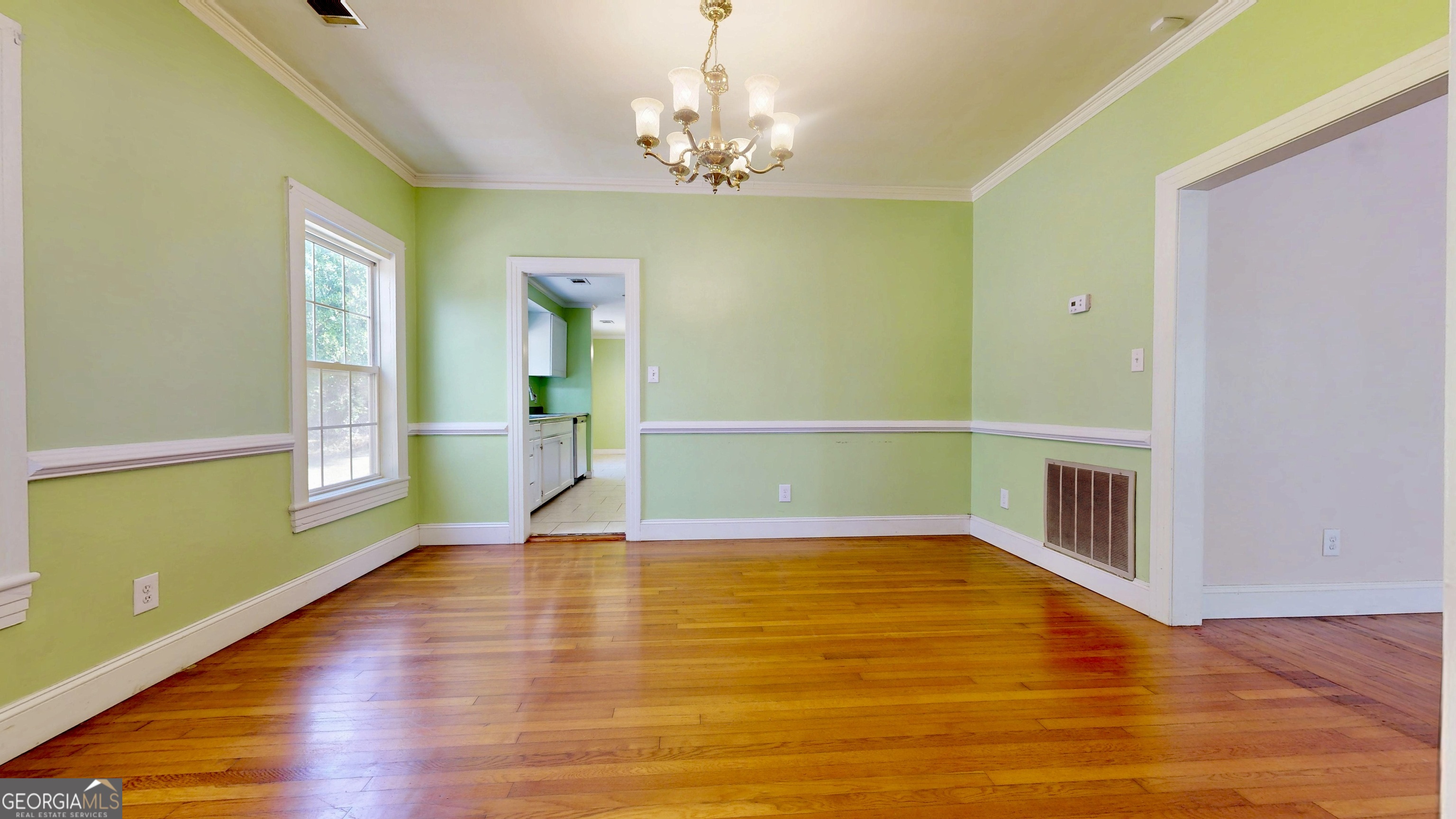 1005 Seminole Trail Waycross GA 31501