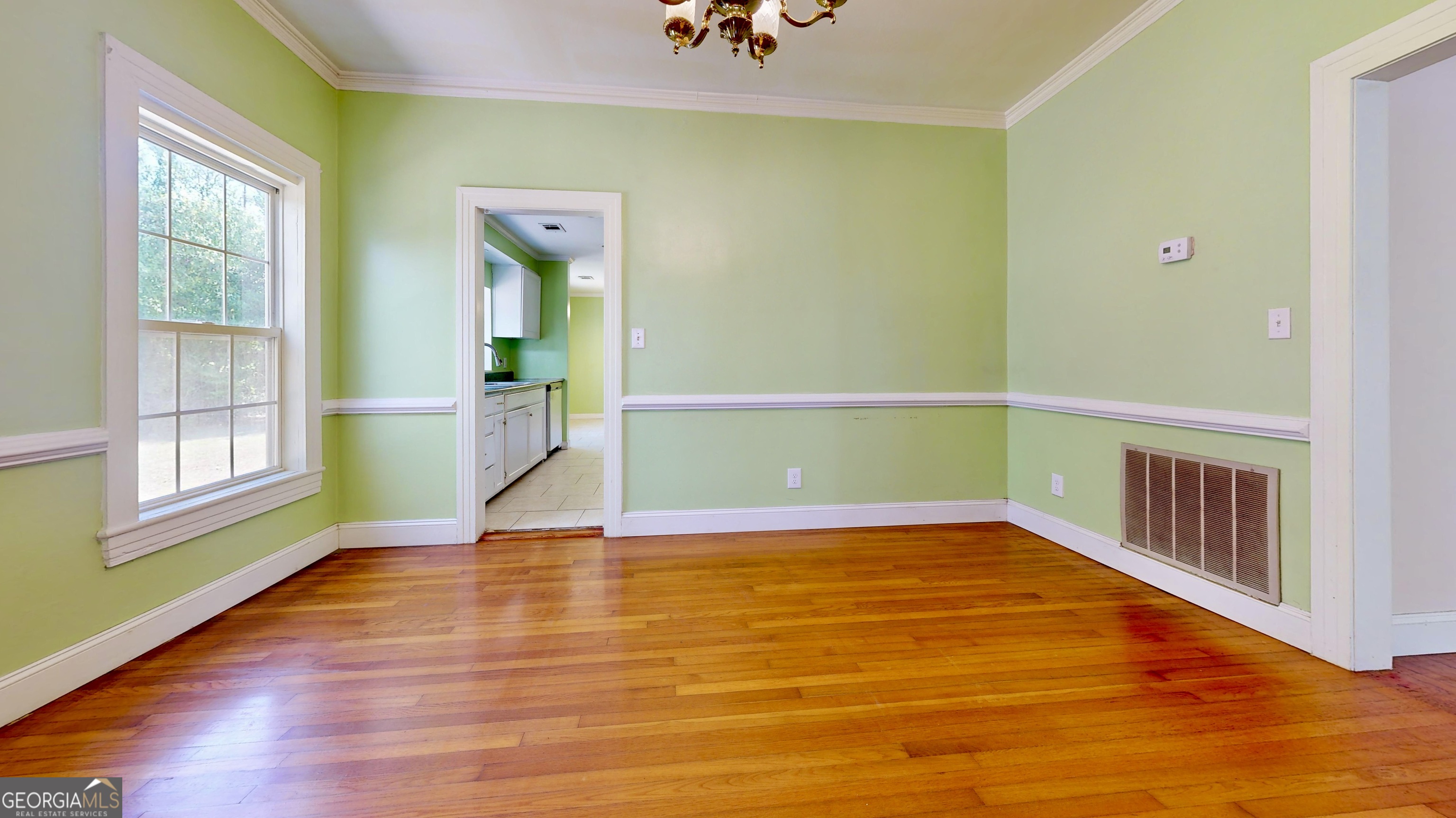 1005 Seminole Trail Waycross GA 31501