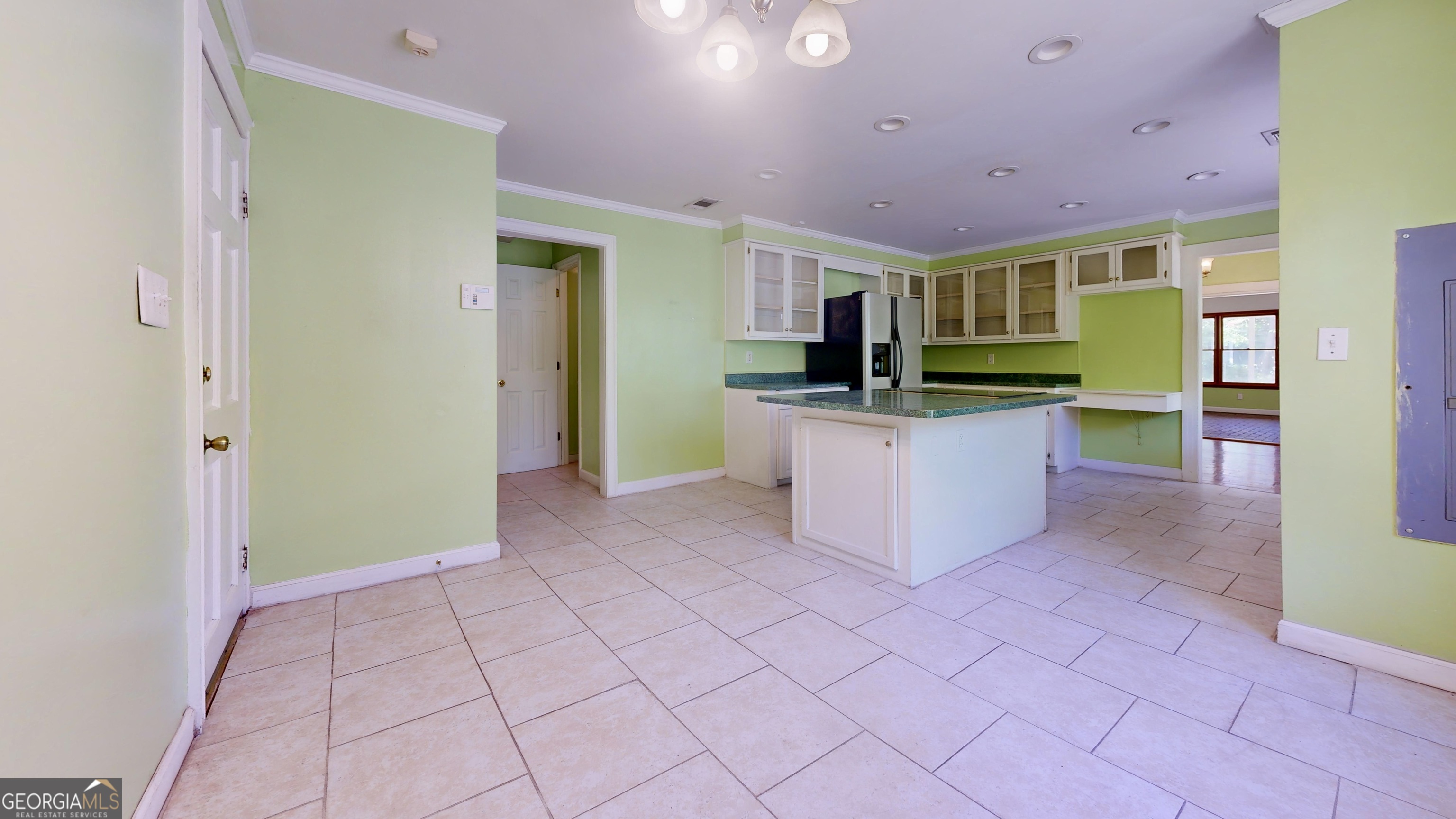 1005 Seminole Trail Waycross GA 31501
