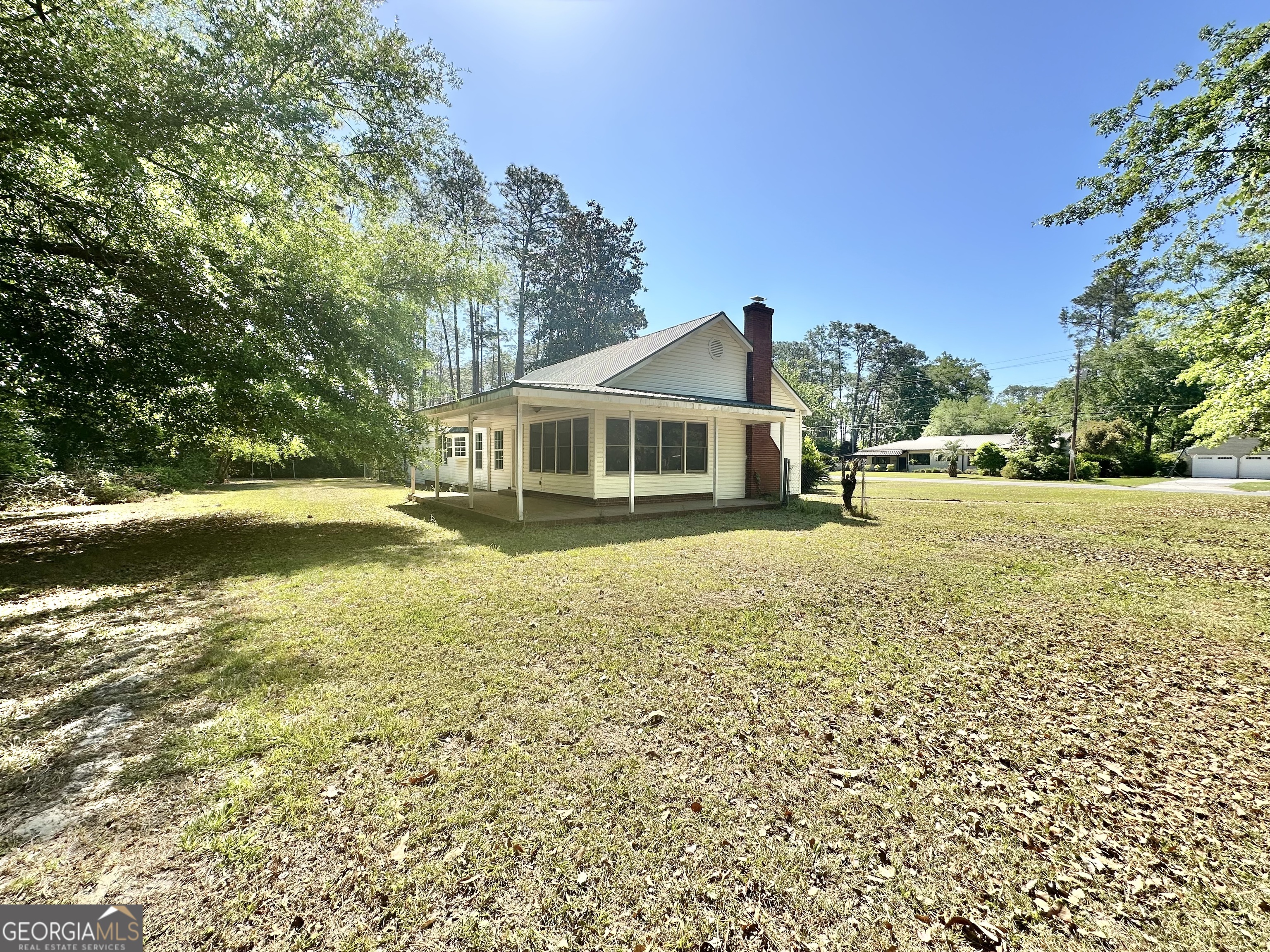 1005 Seminole Trail Waycross GA 31501