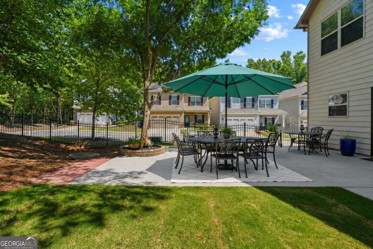 1013 Water Oak Trace Acworth GA 30102
