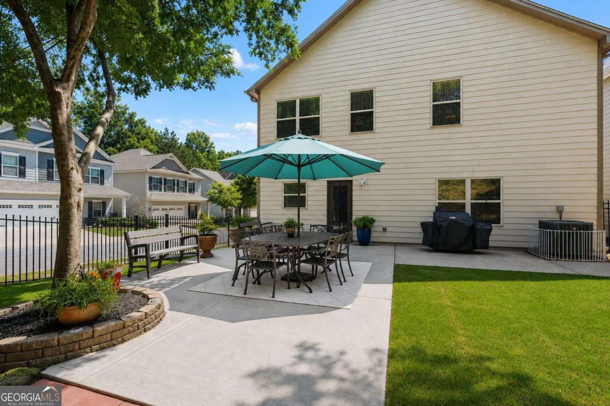 1013 Water Oak Trace Acworth GA 30102