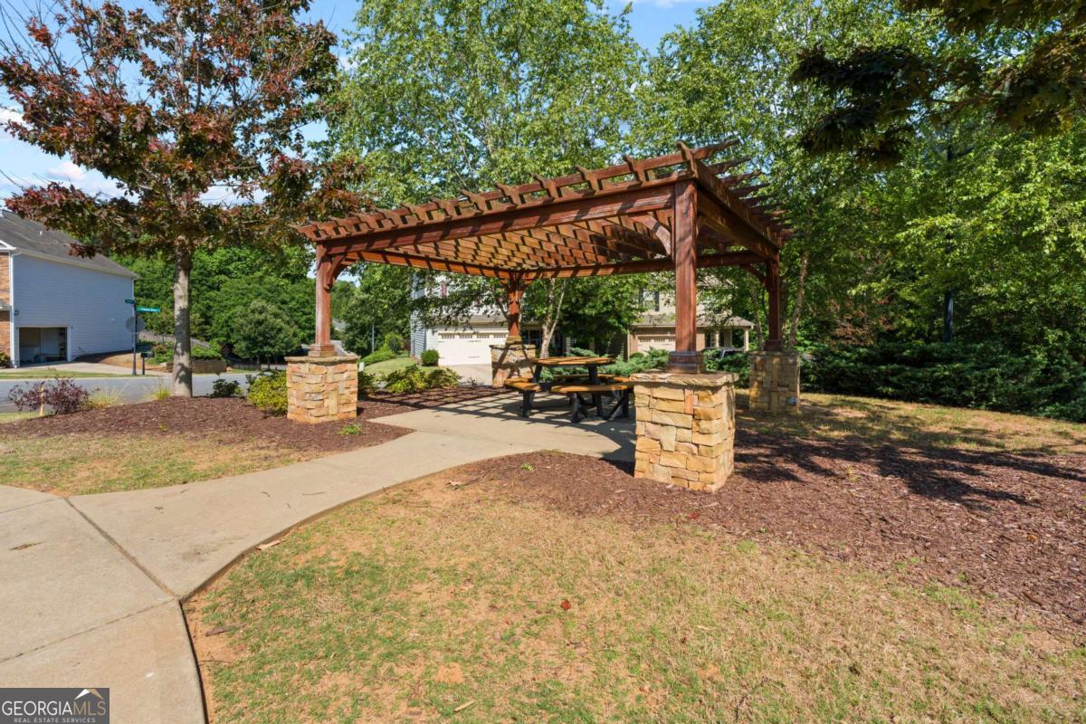 1013 Water Oak Trace Acworth GA 30102