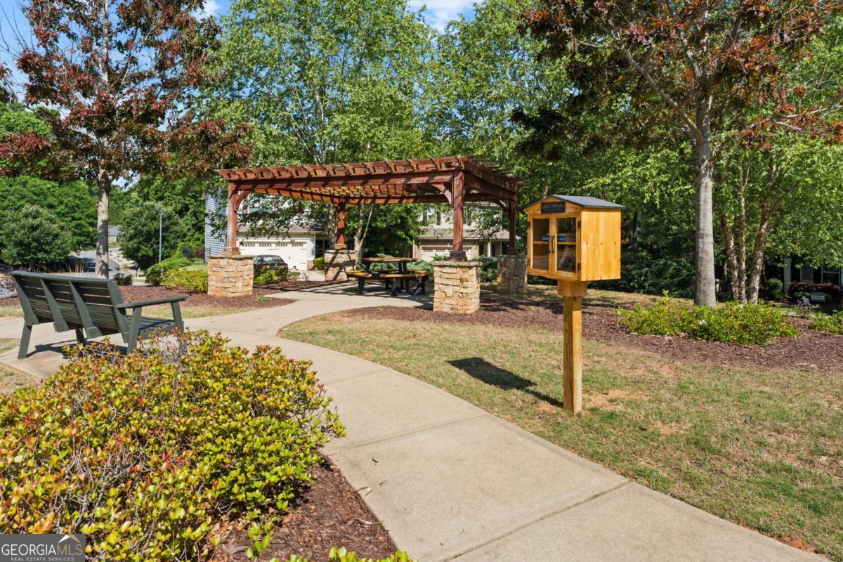 1013 Water Oak Trace Acworth GA 30102