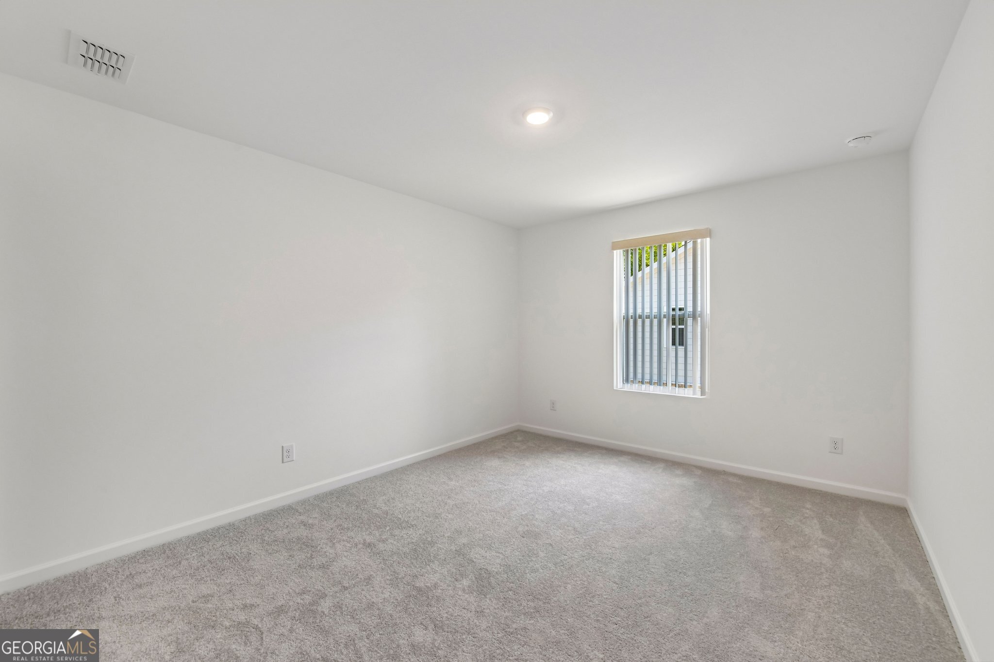 1763 Fawlocke Run Loganville GA 30052