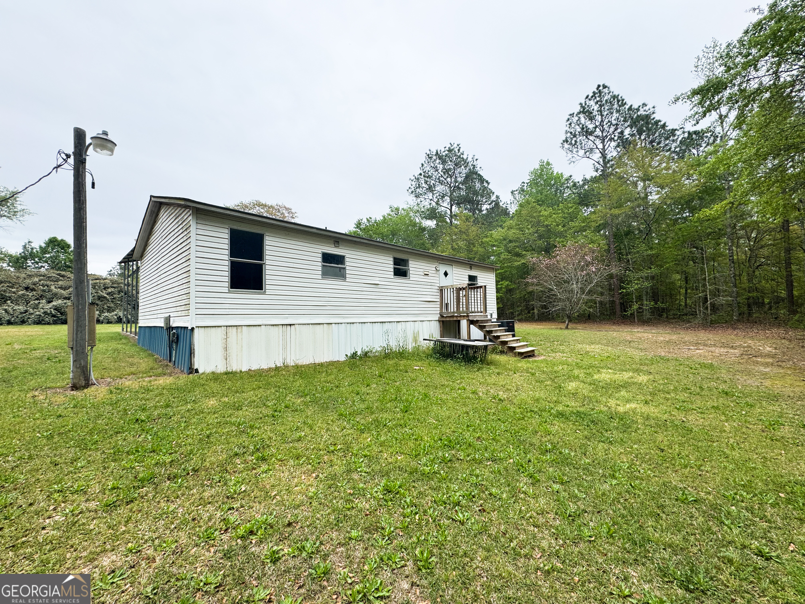 877 W Rushing Road Register GA 30452