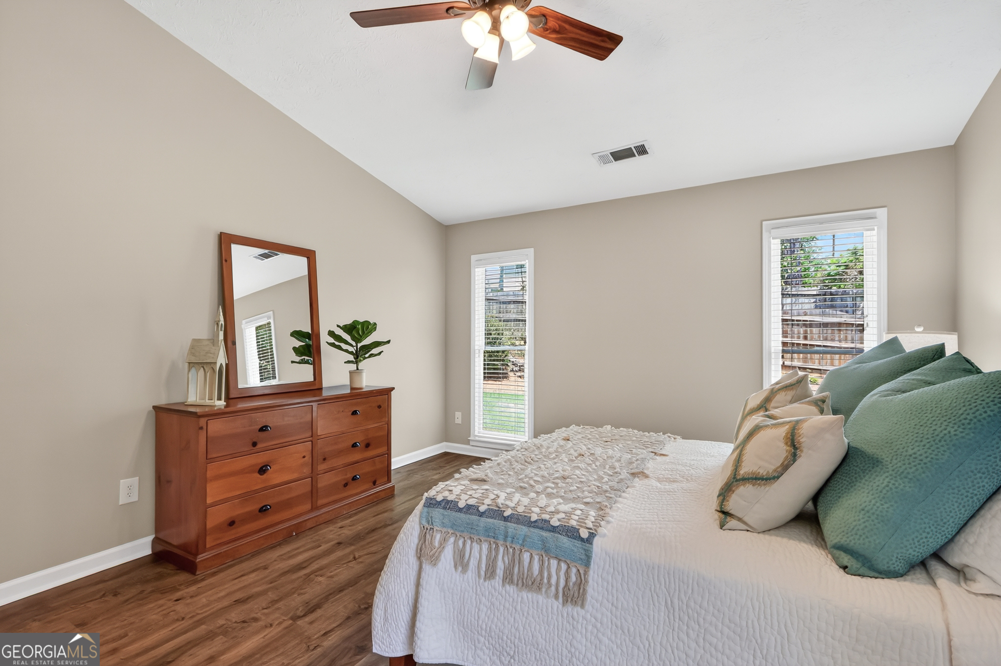 215 Tanners Court Johns Creek GA 30022