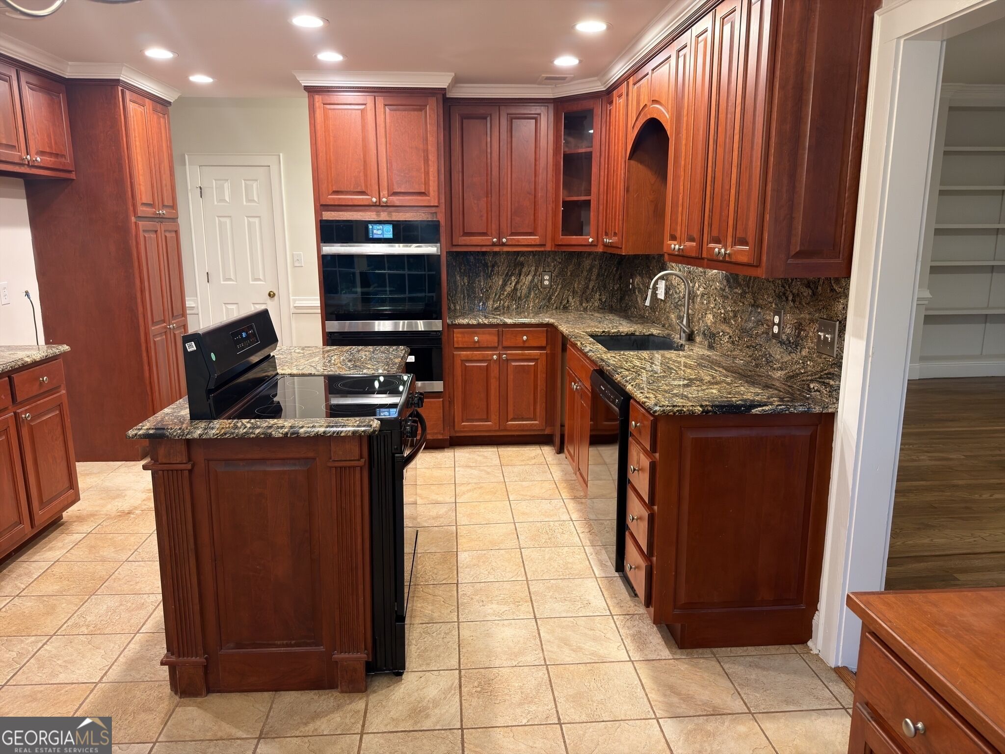 8617 N Shore Drive Jonesboro GA 30236