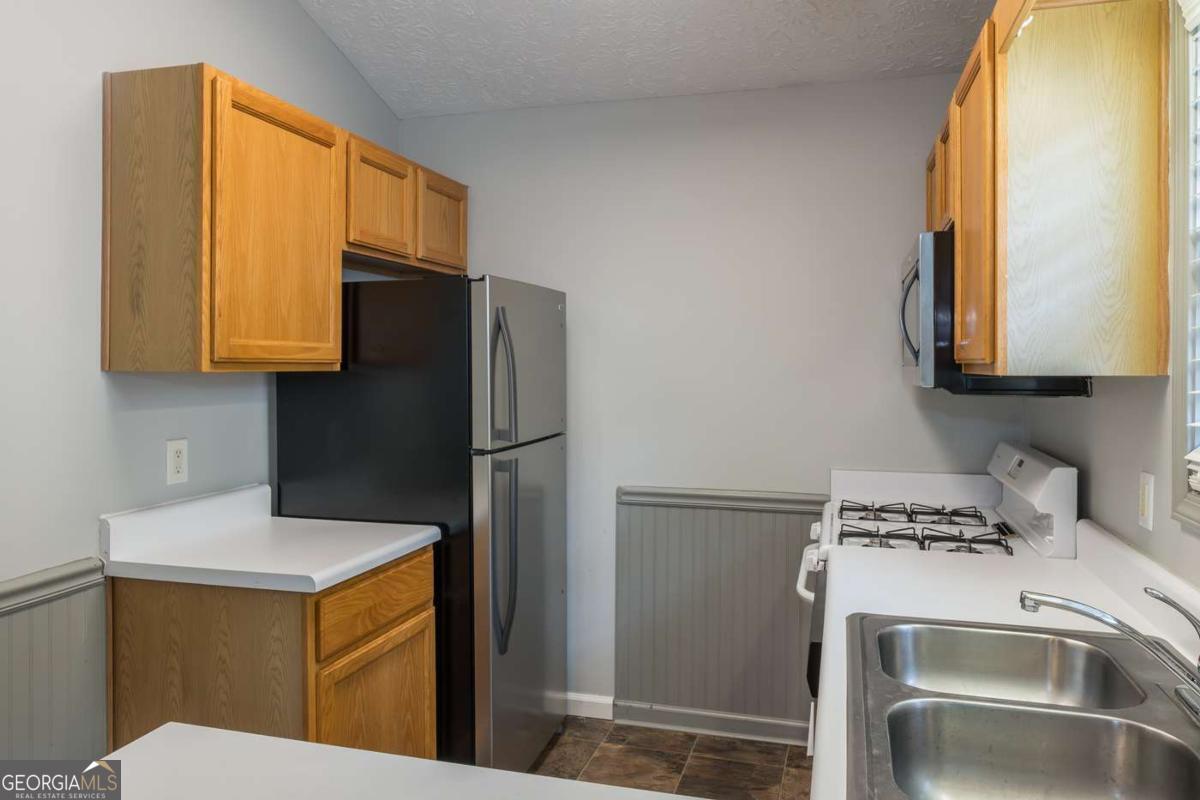 207 Daventry Way Woodstock GA 30188