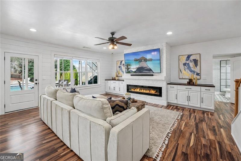 203 Trinity Way Canton GA 30115