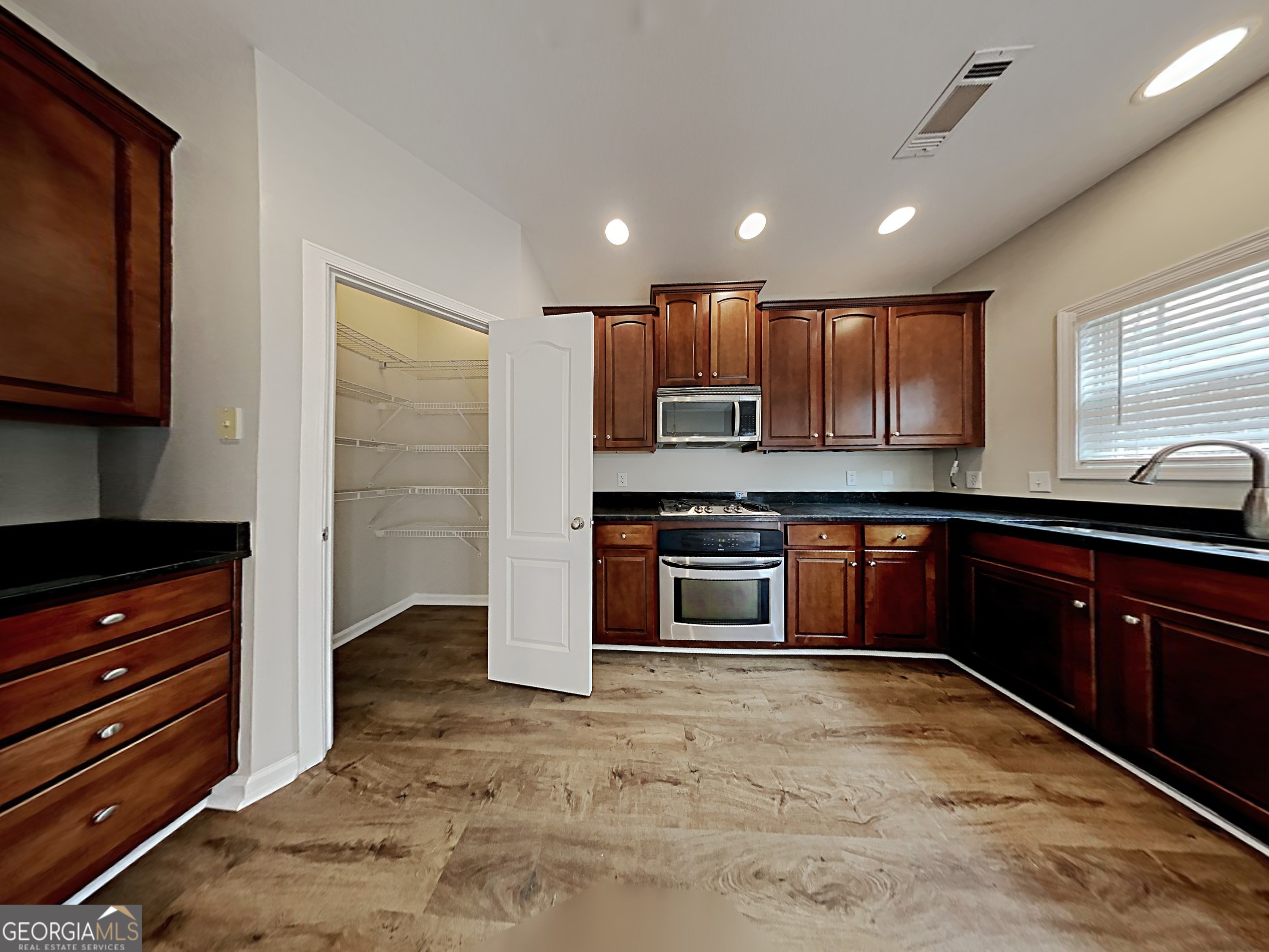 14 Stone Court Newnan GA 30265