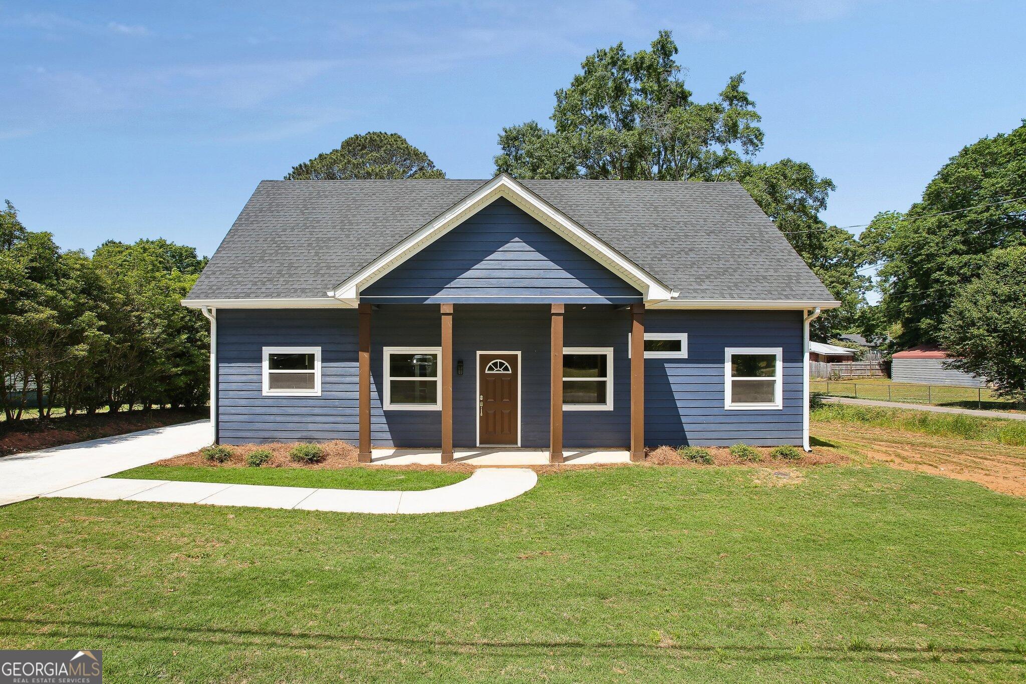 124 Johnson Street Barnesville GA 30204