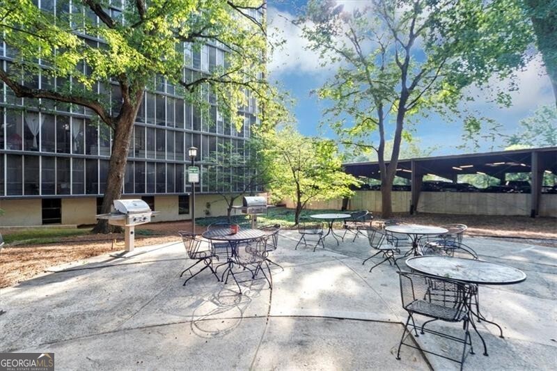 3060 Pharr Court North NW Atlanta GA 30305