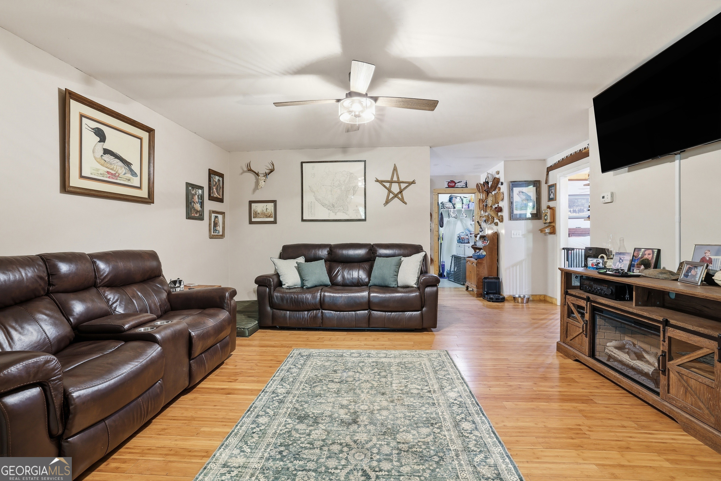 10 Florida Avenue Clayton GA 30525