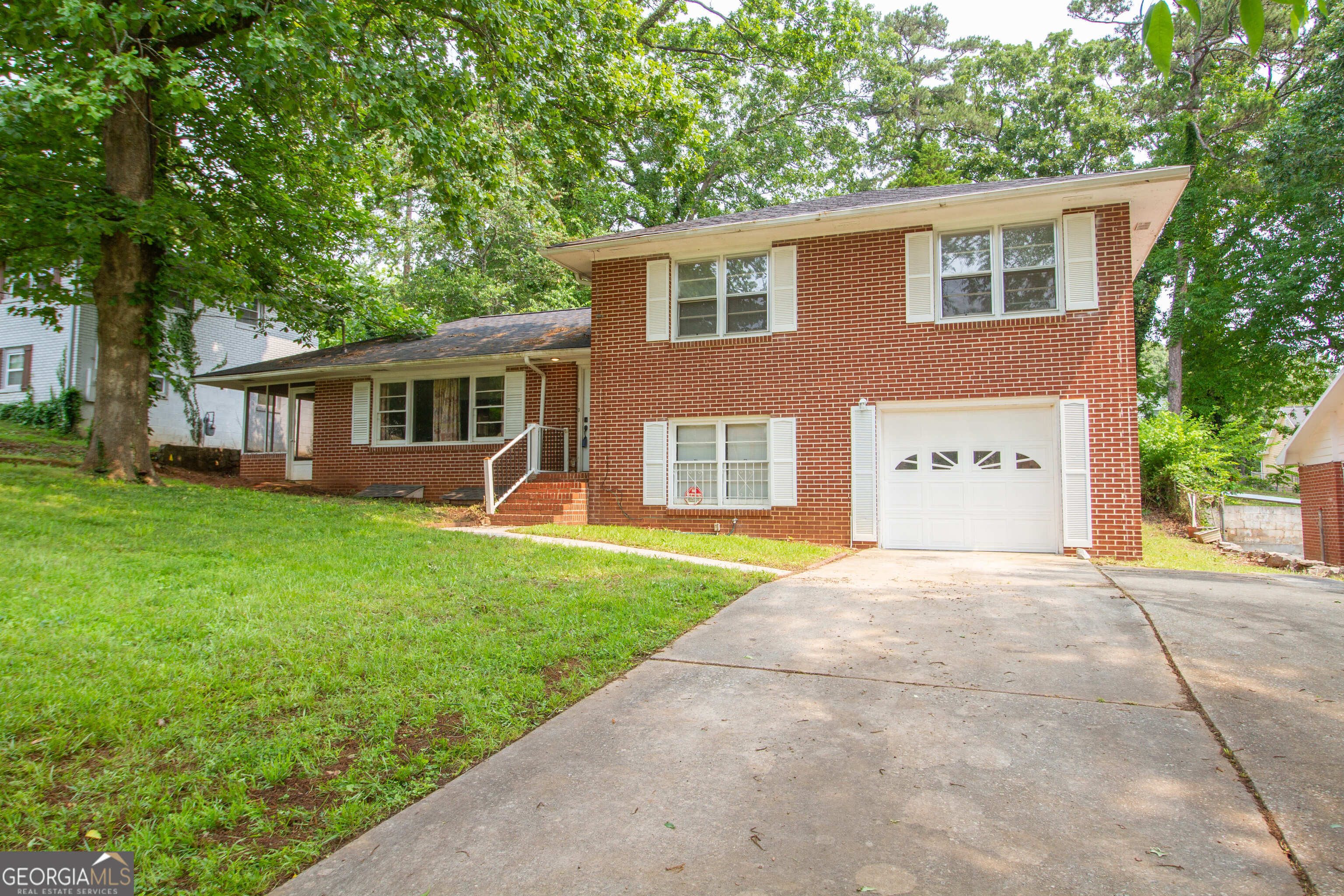 1558 Boulderwoods Drive SE Atlanta GA 30316