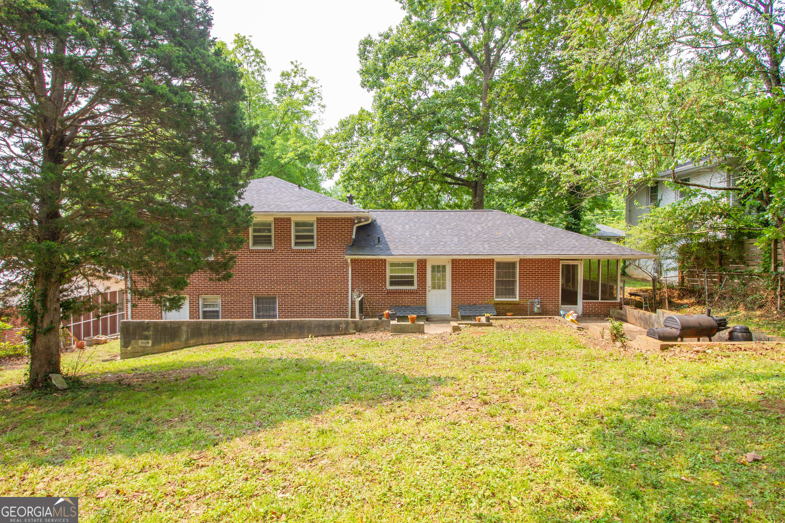 1558 Boulderwoods Drive SE Atlanta GA 30316