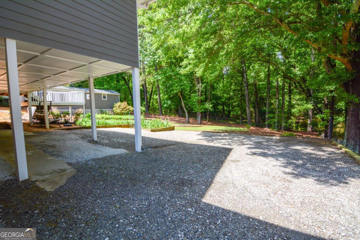 1657 Hewatt Road SW Lilburn GA 30047