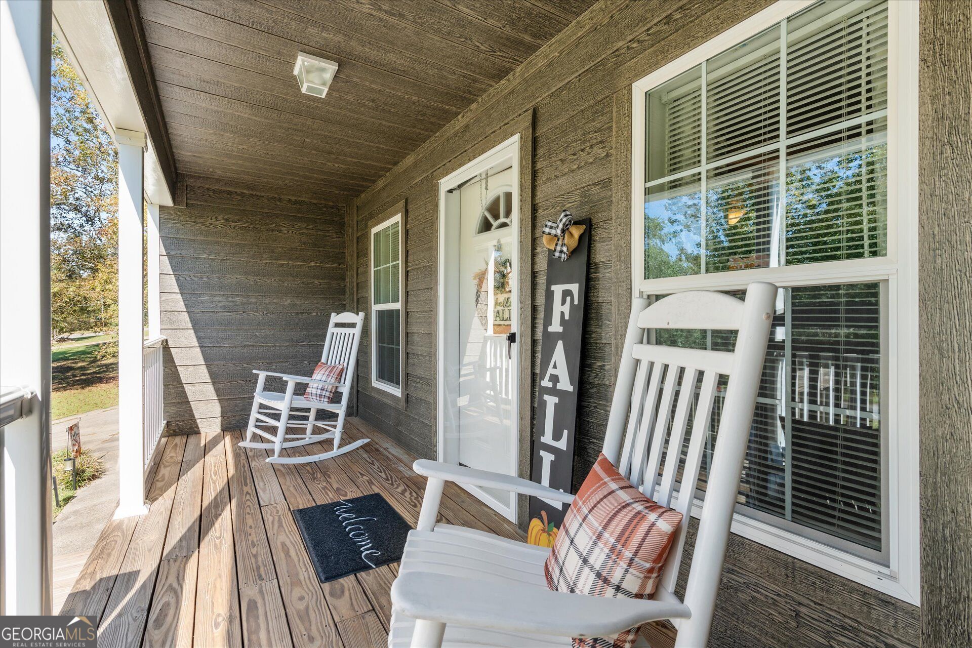 215 Navajo Trail Bowdon GA 30108