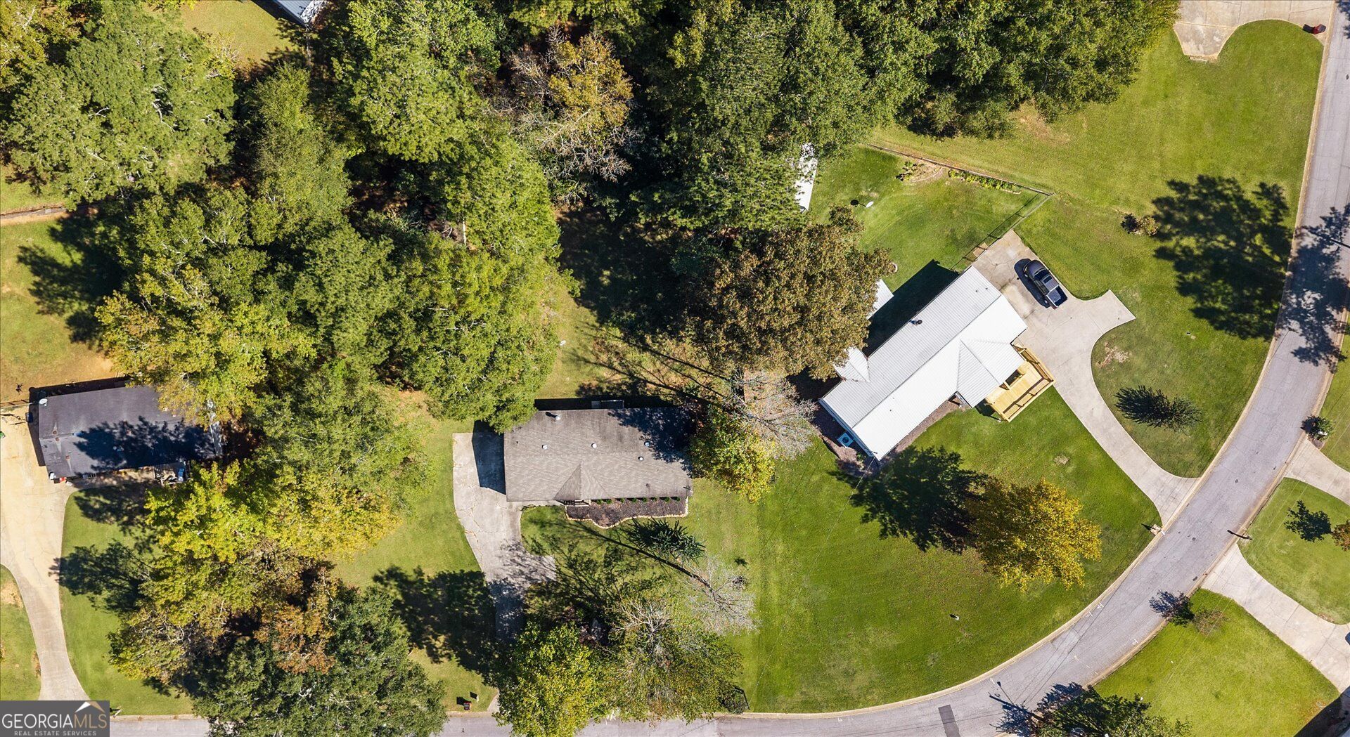 215 Navajo Trail Bowdon GA 30108