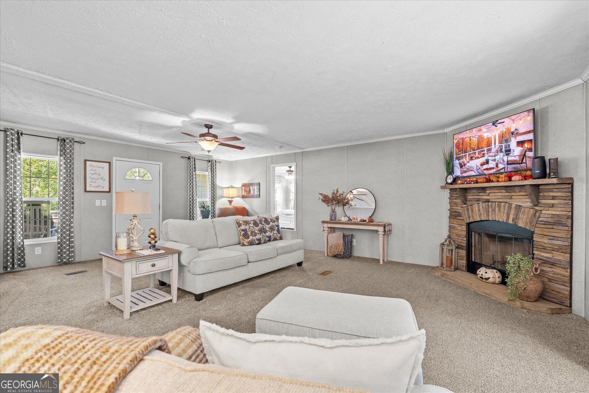215 Navajo Trail Bowdon GA 30108