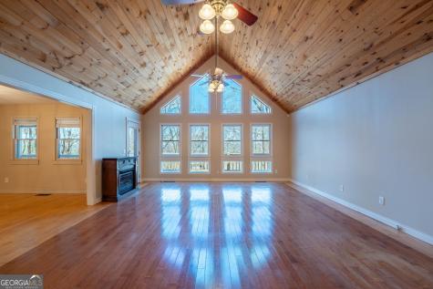 44 Juniper Trail Clayton GA 30525