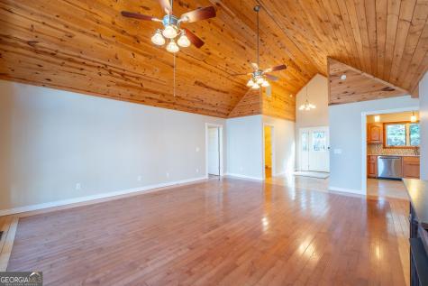 44 Juniper Trail Clayton GA 30525
