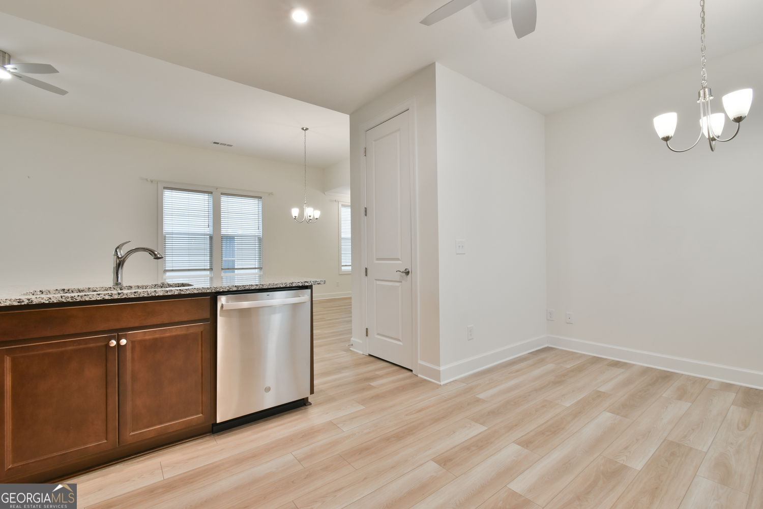 30 Geneva Way Hoschton GA 30548