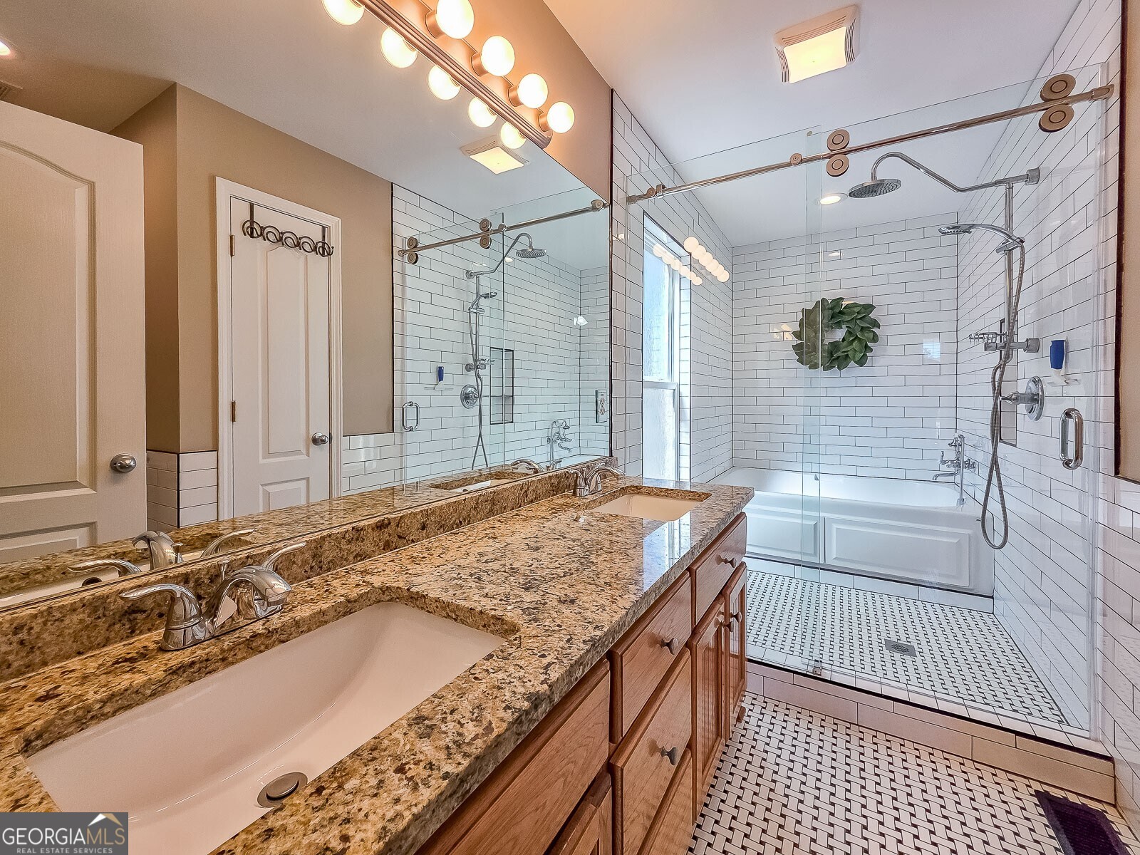 165 Horseshoe Bend Jasper GA 30143