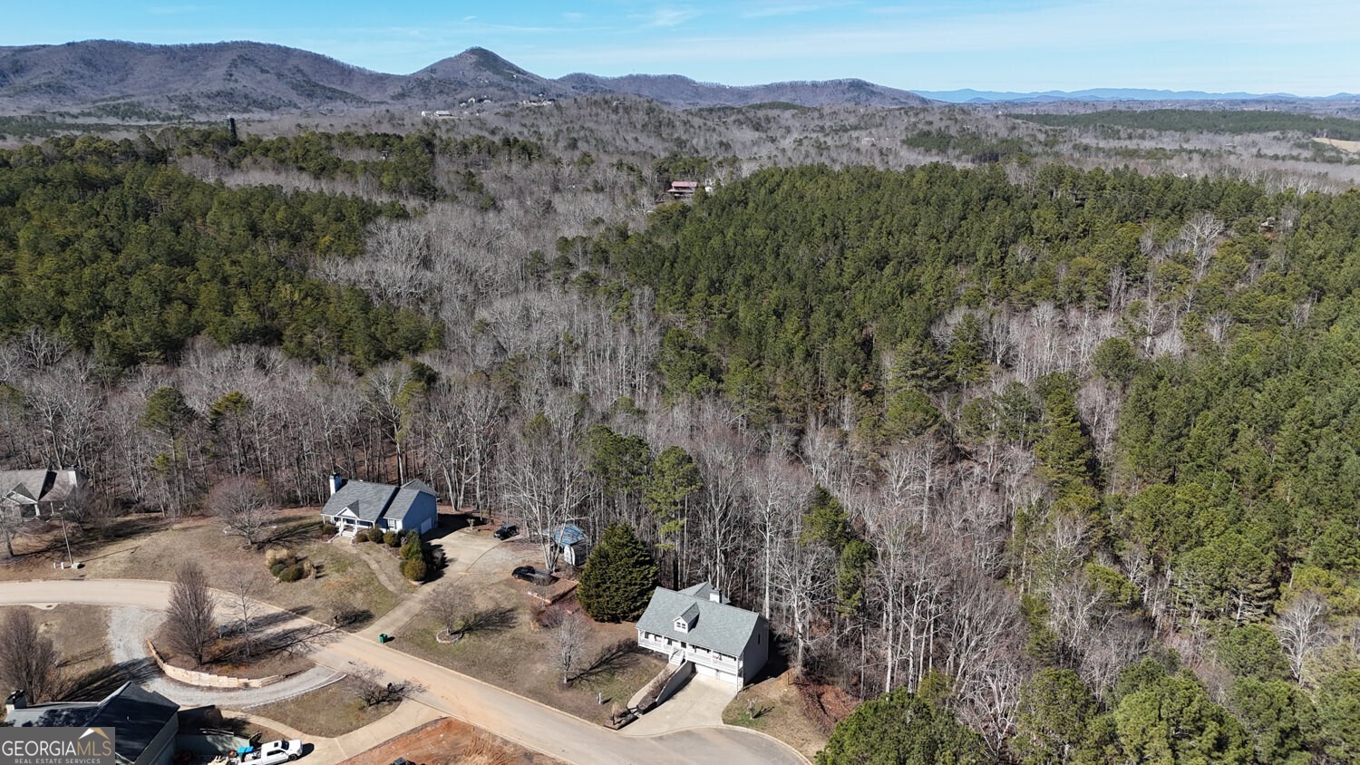 165 Horseshoe Bend Jasper GA 30143