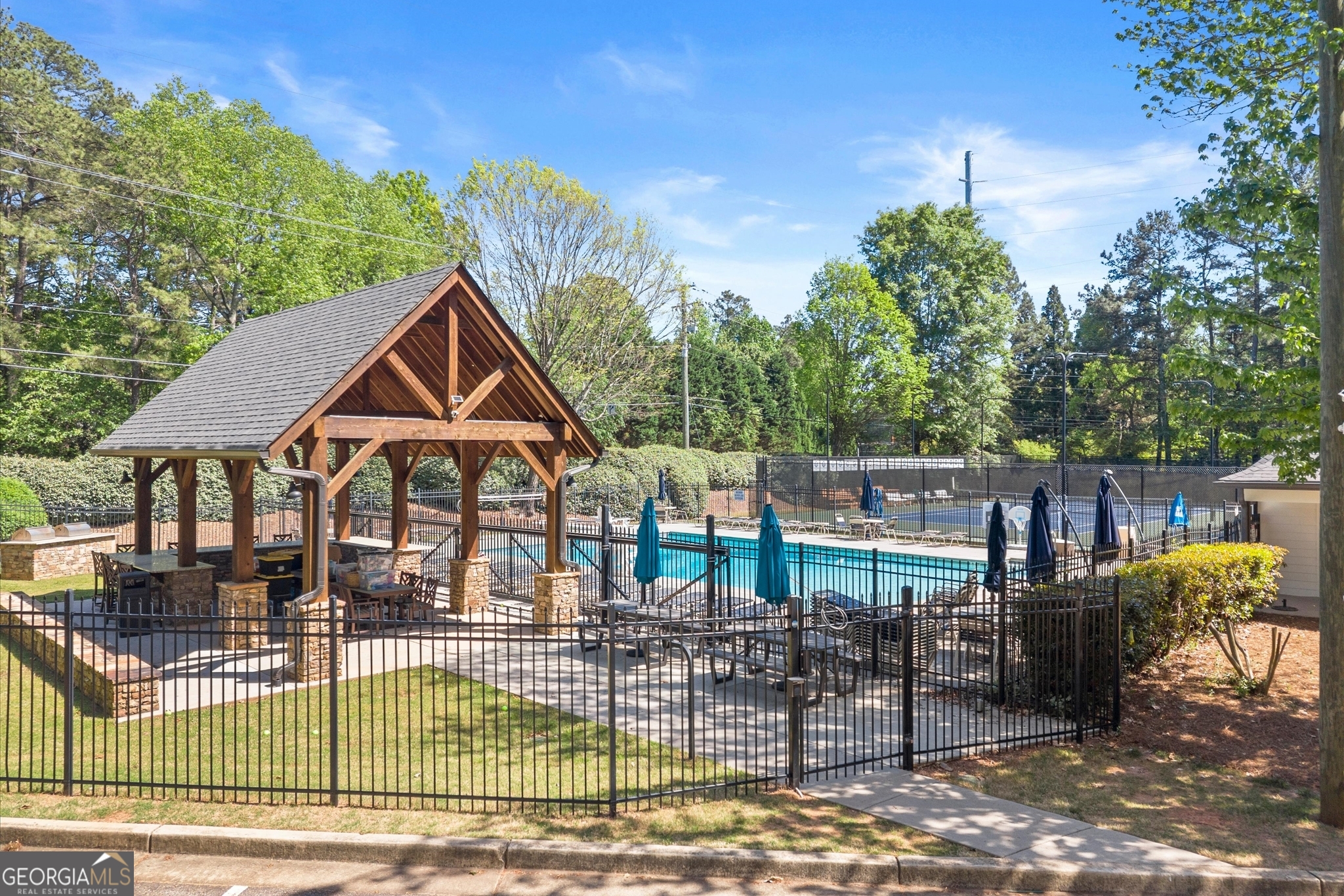 4069 Bittersweet Drive NE Roswell GA 30075
