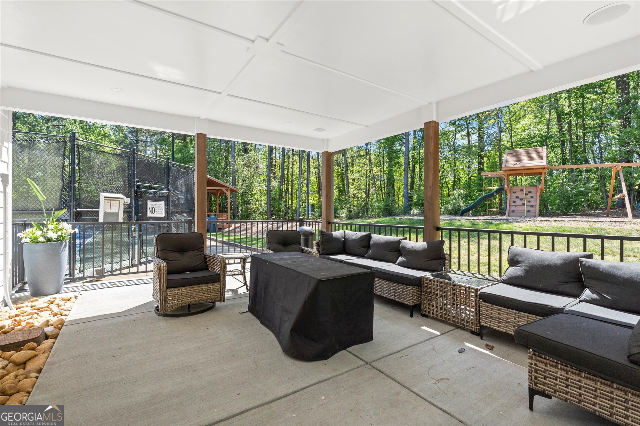 4069 Bittersweet Drive NE Roswell GA 30075