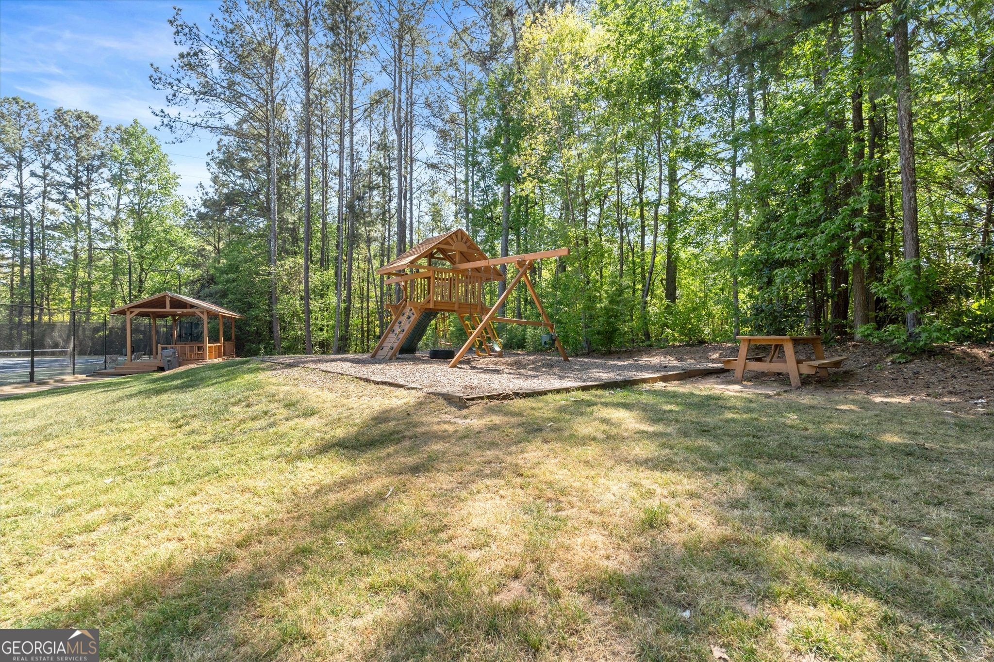 4069 Bittersweet Drive NE Roswell GA 30075