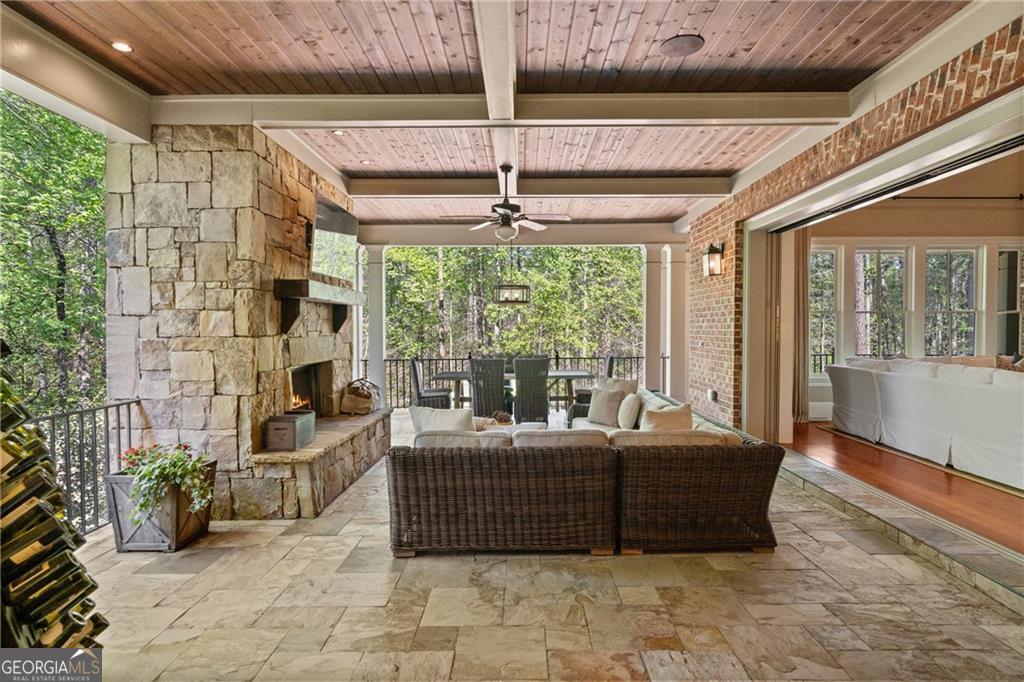 4388 Lochsa Lane Suwanee GA 30024