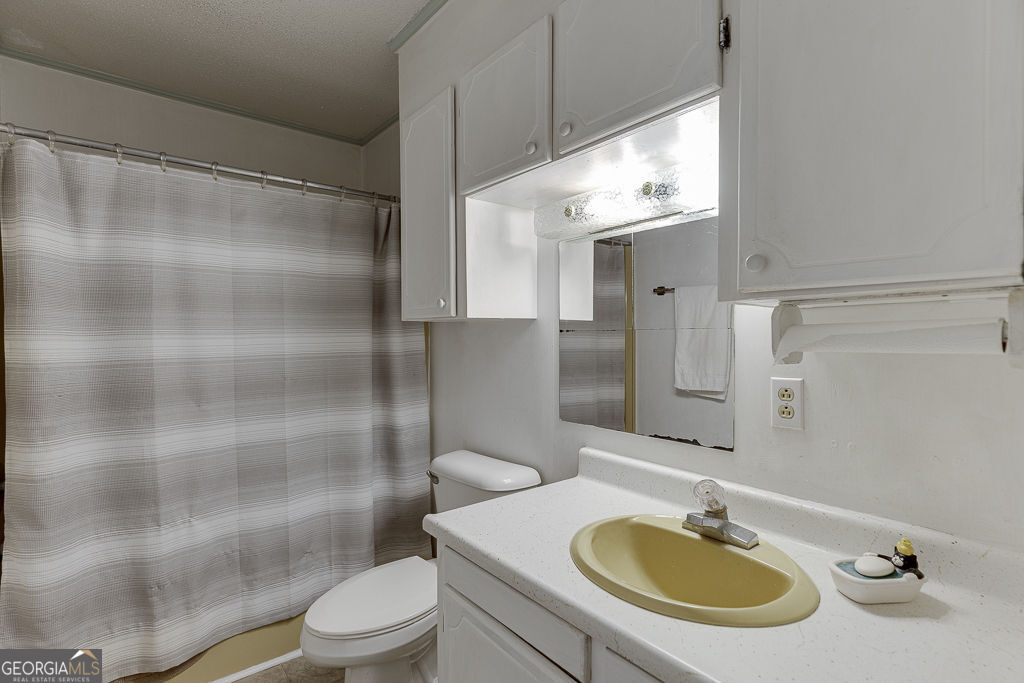 329 Riverbend Drive Royston GA 30662