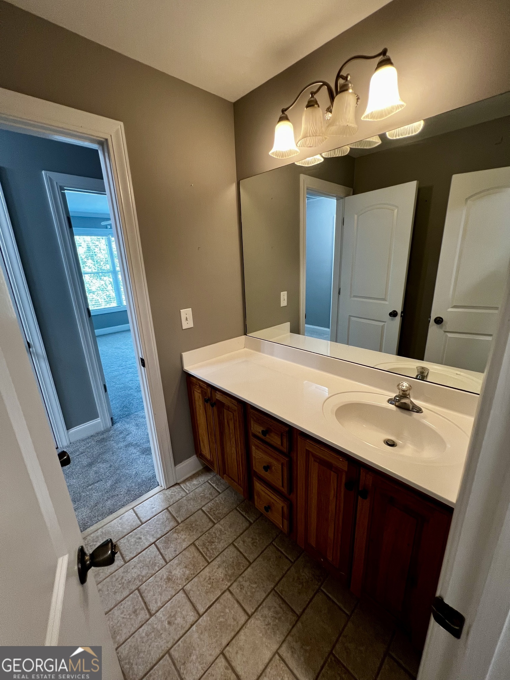 1104 Boulder Drive Gray GA 31032