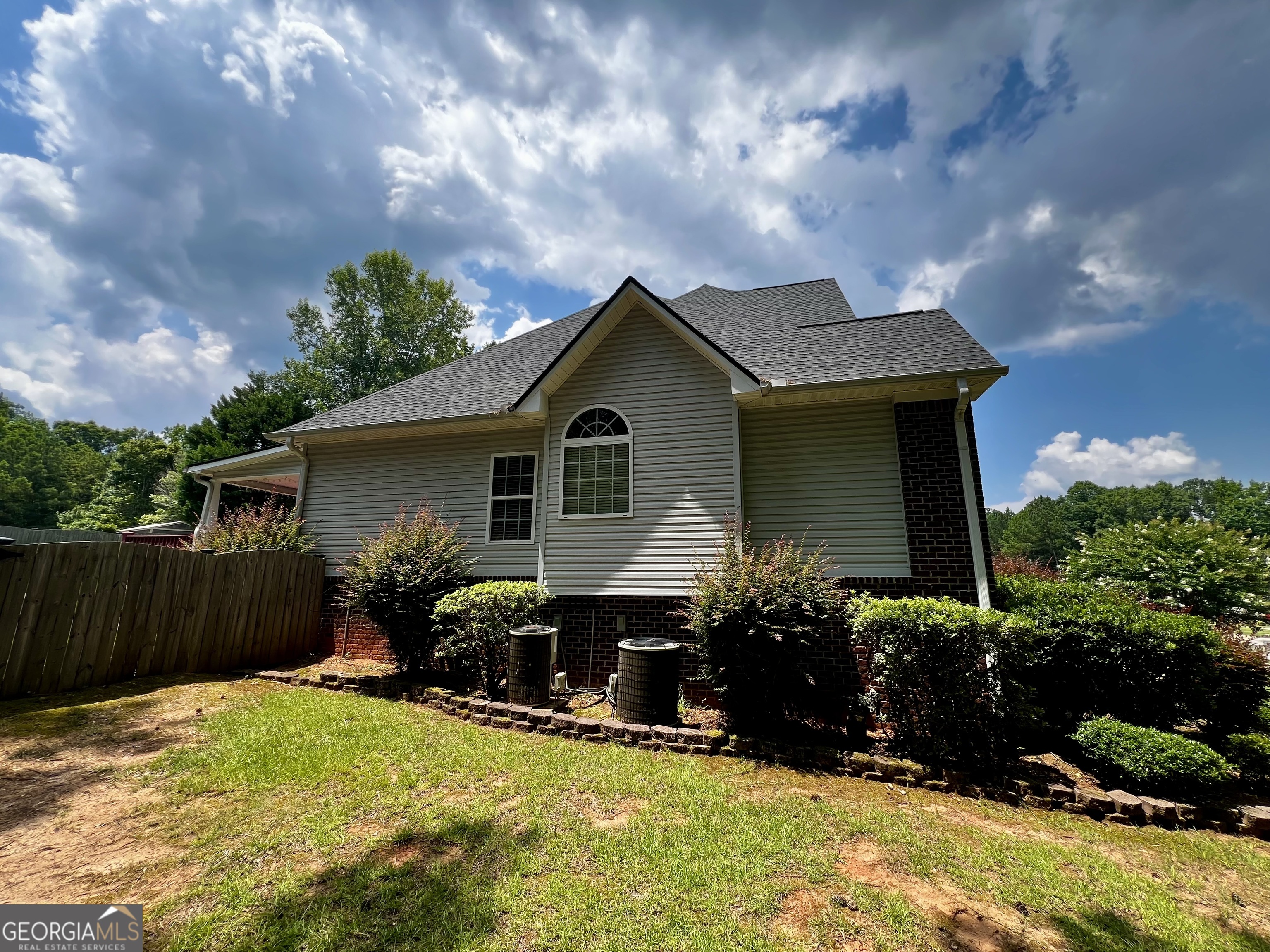 1104 Boulder Drive Gray GA 31032