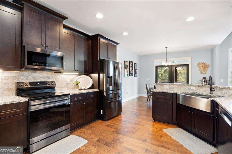 61 Roberson Drive Cartersville GA 30121