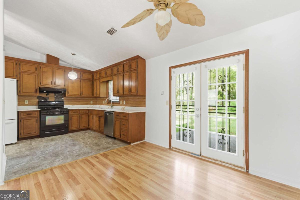 1169 Dustin Court Stone Mountain GA 30088