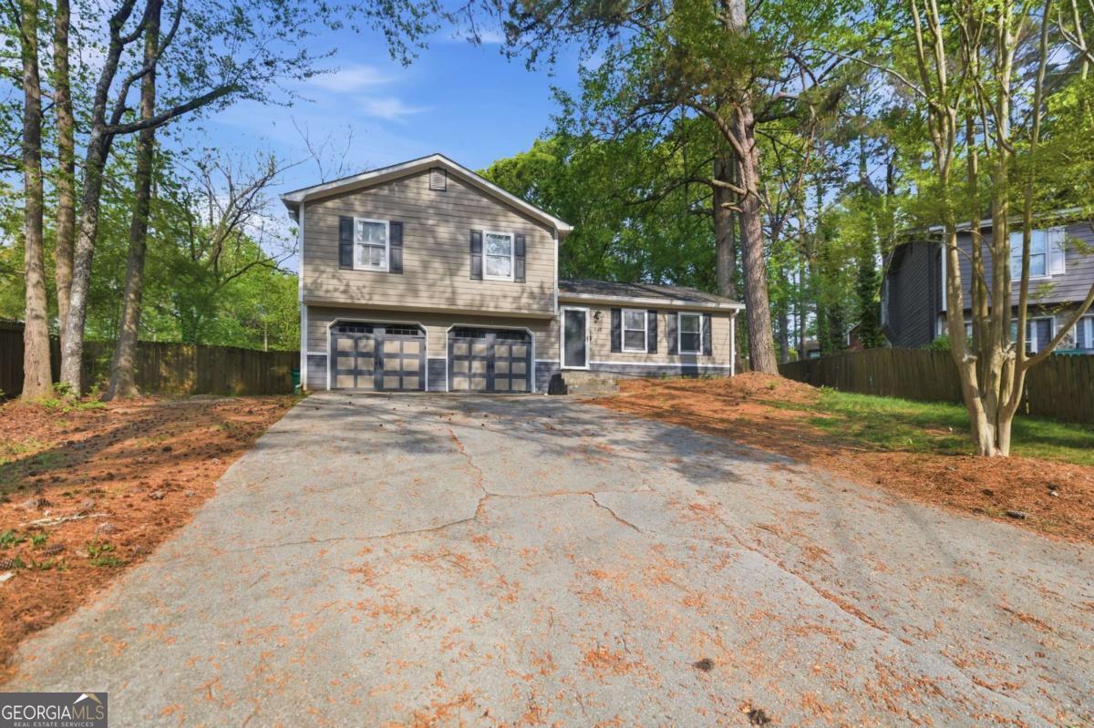 1169 Dustin Court Stone Mountain GA 30088