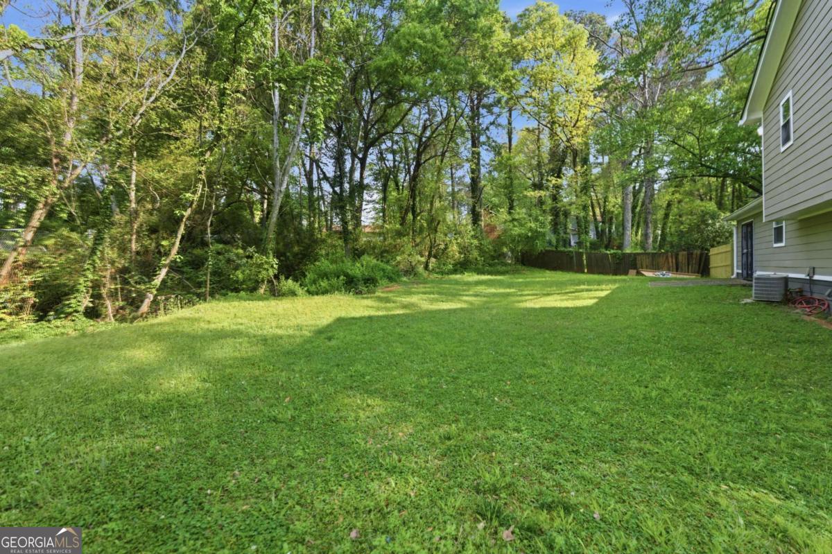 1169 Dustin Court Stone Mountain GA 30088