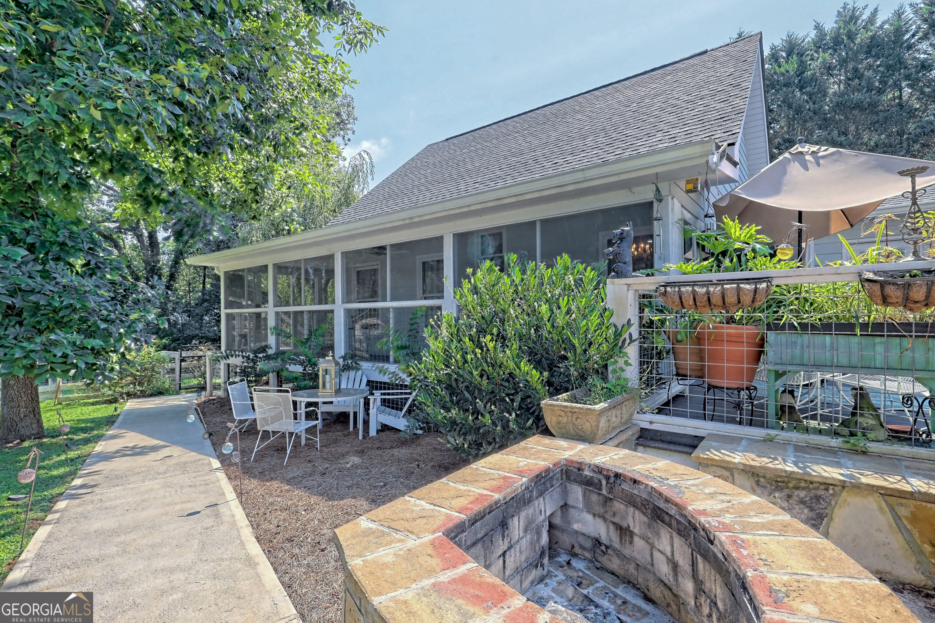 476 Franklin Street Dillard GA 30537